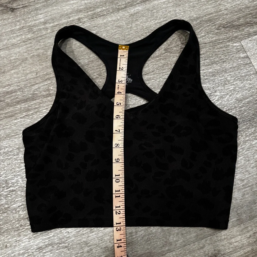 Black Leopard Print Women's Sports Bra